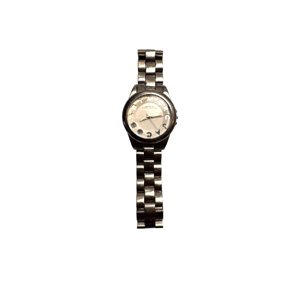 Authentic Women’s Marc Jacob’s White Dial Stainless Steel Silver Watch #255300
